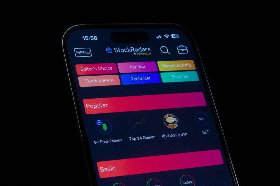 Illustration of How Music Charts Track Popularity Across Different Platforms