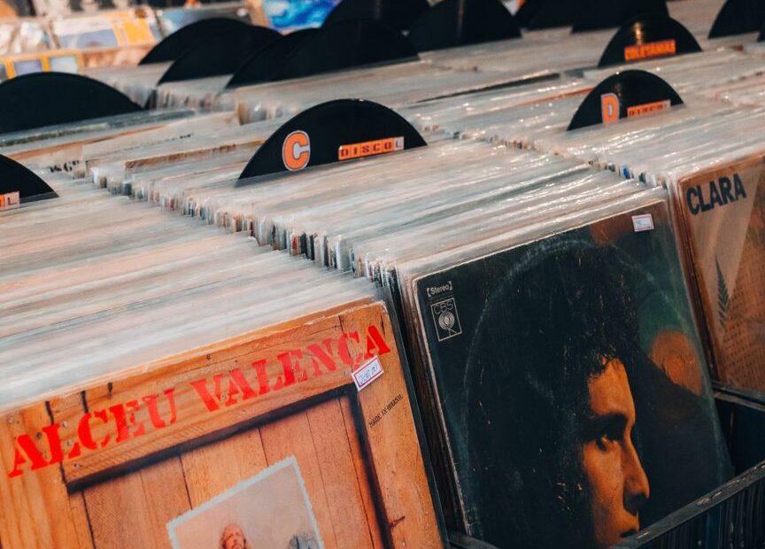 Illustration of The Real Difference Between a Record Label and a Music Publisher