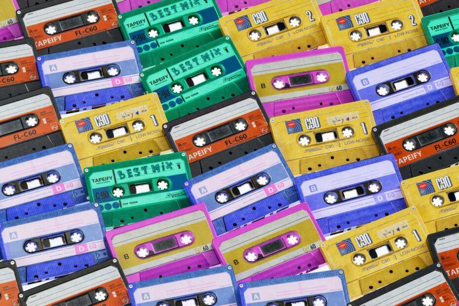 Illustration of The Real Difference Between Analog and Digital Recording