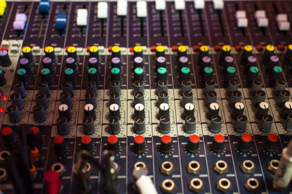 Illustration of What Happens During the Mixing Stage of Music Production